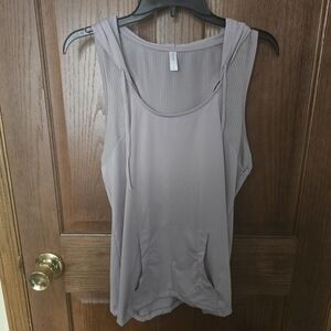 Women's GAP Body Fit Sleeveless Gray Athletic Tank Top - Hood & Pocket - EUC